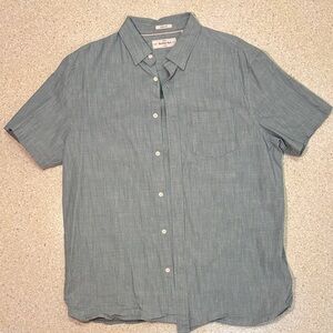 Casual Button Down Shirt for Men